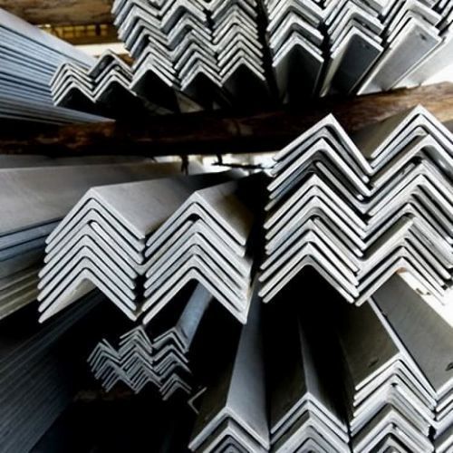 картинка Уголок стальной равнополочный 75х75х5 мм г/к